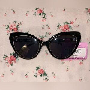 Black Betsey Johnson cat eye sunglasses